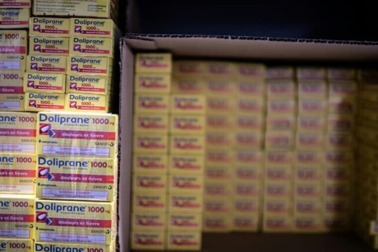 Paracétamol : le gouvernement envisage une baisse des prix, les industriels redoutent un coup d'arrêt au « made in France »