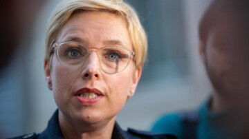 Présidentielle 2027 : Clémentine Autain renonce à se présenter après l'échec de la primaire unitaire de la gauche