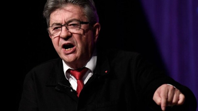 Présidentielle 2027 : Jean-Luc Mélenchon galvanise ses soutiens lors d’un meeting en Bretagne Présidentielle 2027 : Jean-Luc Mélenchon galvanise ses soutiens lors d'un meeting en Bretagne