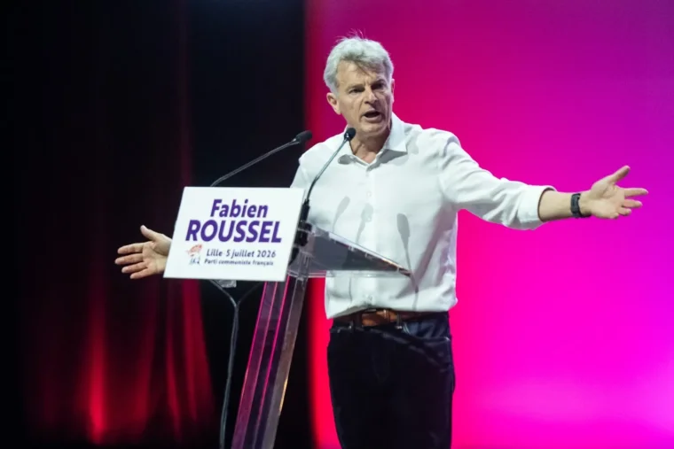 Reconduit à la tête du PCF, Fabien Roussel se rapproche d'une nouvelle candidature en 2027