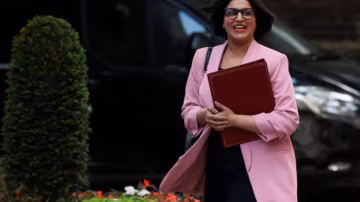 Royaume-Uni : Shabana Mahmood pressentie pour devenir ministre des Finances dans le futur gouvernement Burnham