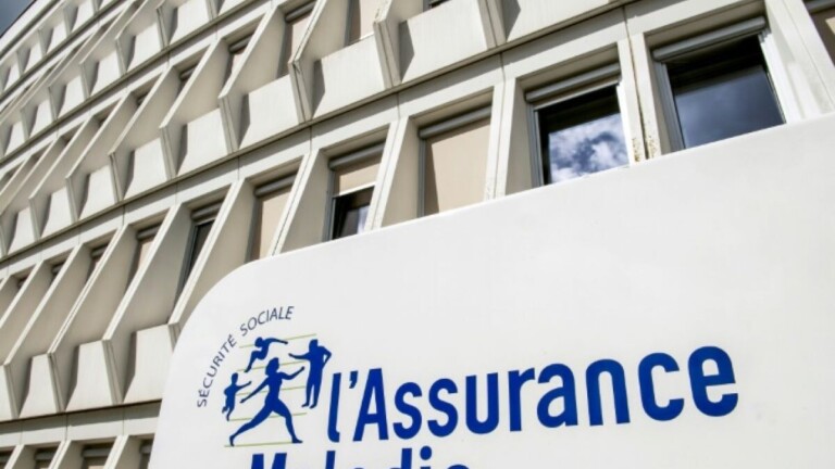 Santé : le gouvernement confirme de nouveaux transferts de remboursements vers les mutuelles