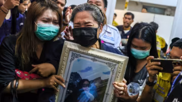Thaïlande : le bilan de l'incendie meurtrier dans un pub de Bangkok grimpe à 32 morts
