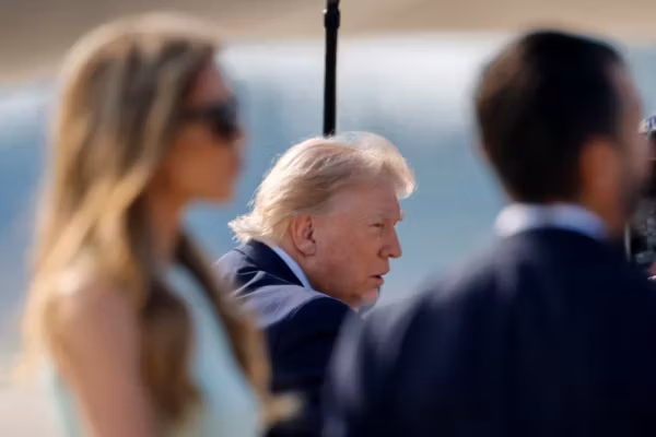 Trump affirme avoir donné carte blanche pour déclassifier des documents liés à l’élection de 2020