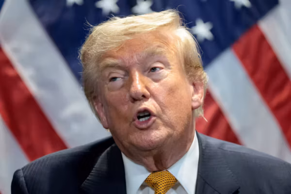 Trump affirme qu’Israël retirera ses troupes du sud du Liban malgré les réserves de Netanyahu