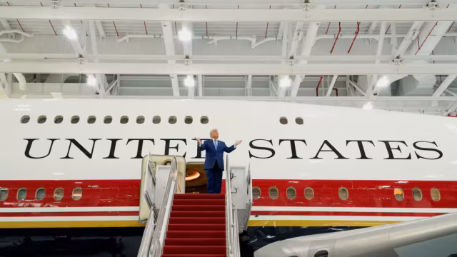 Trump doit inaugurer le nouvel Air Force One lors d’un déplacement symbolique dans le Dakota du Nord