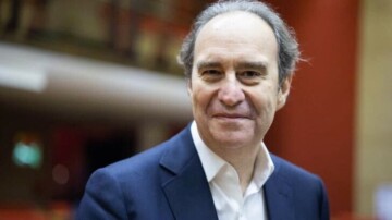 Xavier Niel devient le premier actionnaire de Vodafone avec un investissement de 5,1 milliards d'euros