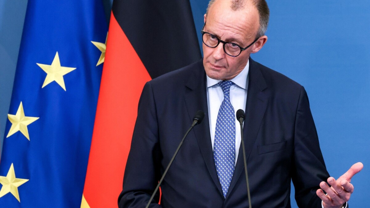 Allemagne : Merz envisage un remaniement après la démission de Spahn, impopulaire dans les sondages