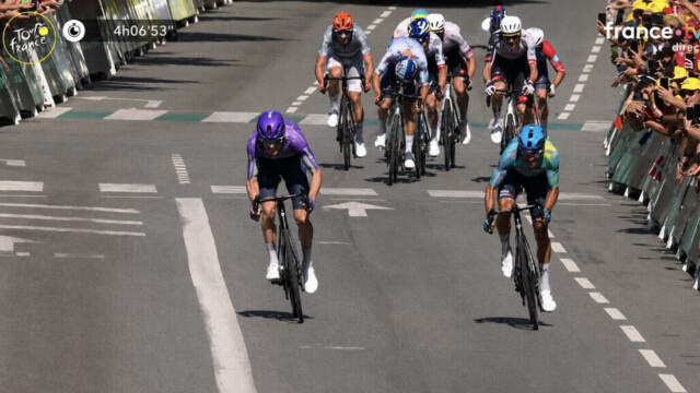 Tour de France : Mauro Schmid s’impose à Belfort — Tour de France : Mauro Schmid s’impose à Belfort, Tom Pidcock bondit à la quatrième place du classement général Tour de France : Mauro Schmid s’impose à Belfort — Tour de France : Mauro Schmid s’impose à Belfort, Tom Pidcock bondit à la quatrième place du classement général