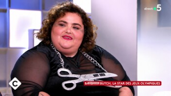 «Agresser une DJ juive ne libérera pas la Palestine»: 300 personnalités défendent Barbara Butch