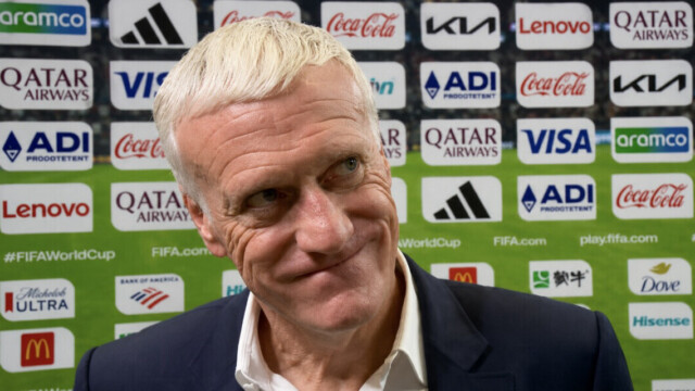 — Mondial – Didier Deschamps refuse une nuit libre aux Bleus après leur élimination Mondial - Didier Deschamps refuse une nuit libre aux Bleus après leur élimination