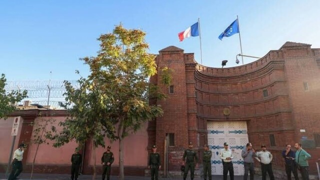 Deux diplomates français détenus et molestés par les services de sécurité iraniens