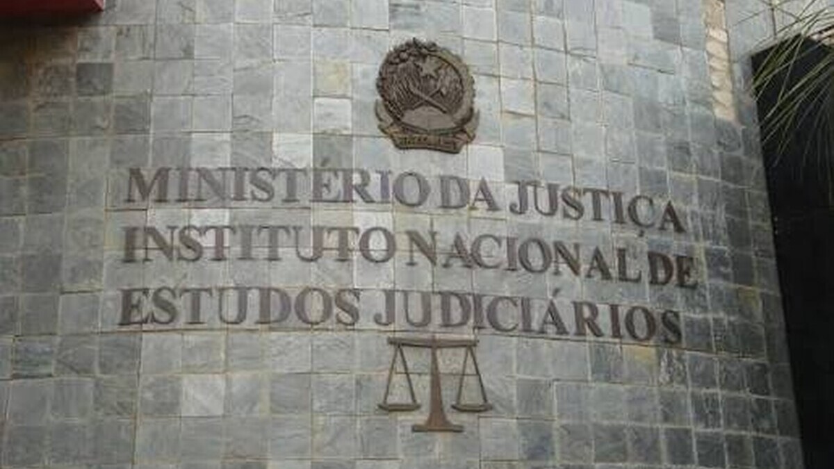 Deux Russes condamnés pour terrorisme et espionnage en Angola Deux Russes condamnés pour terrorisme et espionnage en Angola