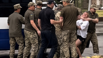 Ukraine : les vidéos d’enrôlements forcés dans l’armée se multiplient, dans le silence assourdissant des médias