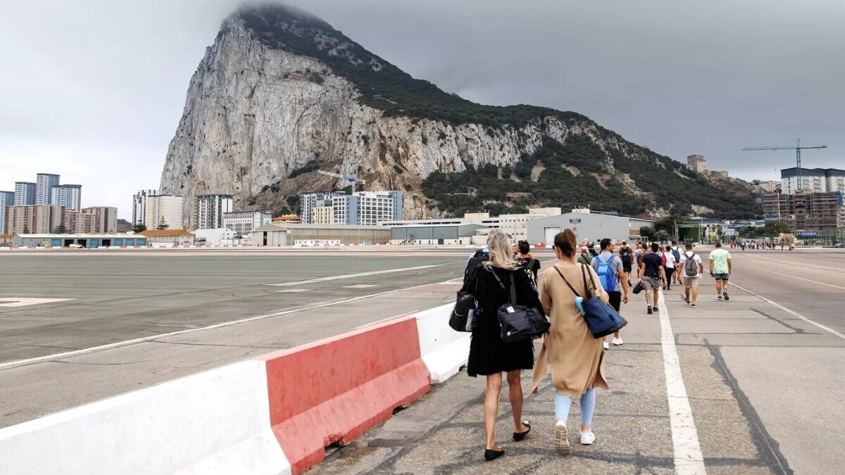 Gibraltar intègre l’espace Schengen, la clôture frontalière avec l’Espagne abattue