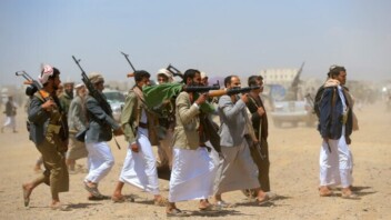 Guerre Iran-États-Unis : les Houthis nient fermer le détroit de Bab al-Mandeb