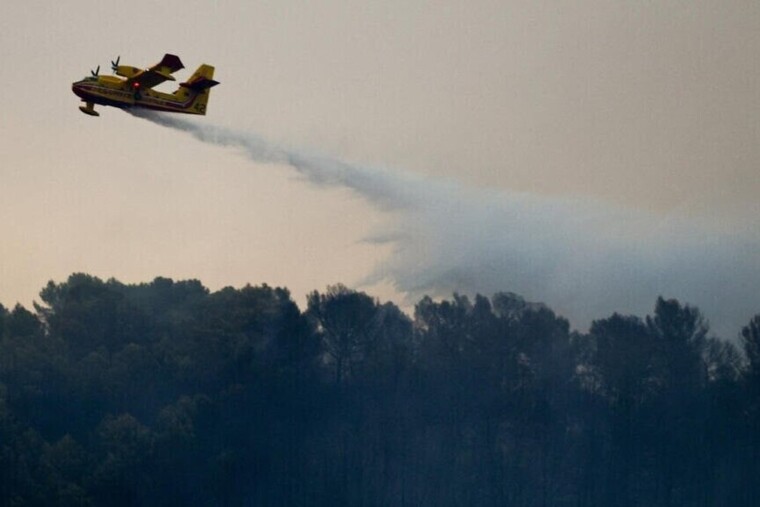 Incendies dans le Var et en Corse : plus de 500 hectares brûlés sous la canicule
