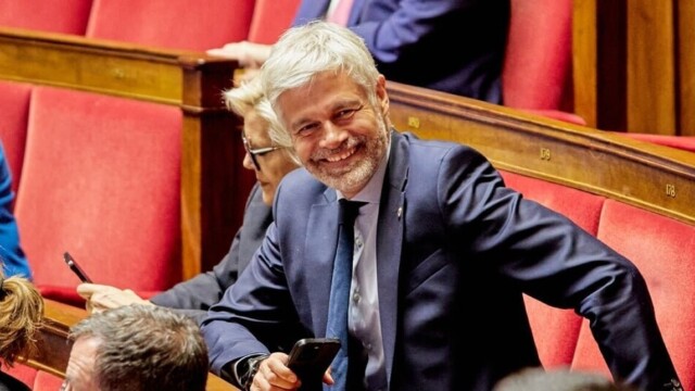 Laurent Wauquiez soutient Édouard Philippe et appelle Bruno Retailleau à se retirer