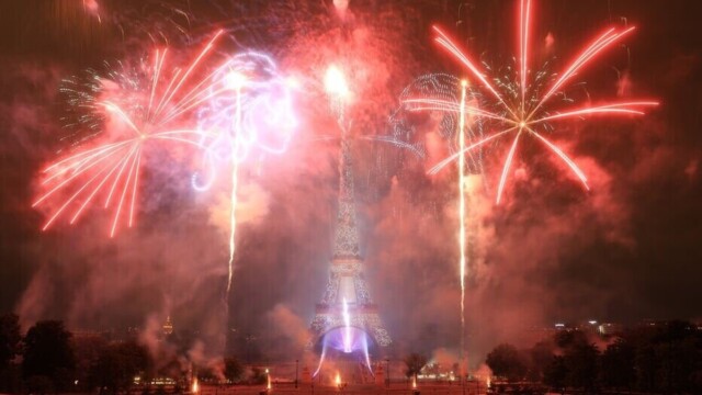 concert du 14 Juillet sera diffusé dans 70 pays — Le concert du 14 Juillet sera diffusé dans 70 pays concert du 14 Juillet sera diffusé dans 70 pays — Le concert du 14 Juillet sera diffusé dans 70 pays