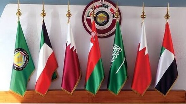 Le Conseil de coopération du Golfe accuse l’Iran de crimes de guerre après des frappes sur des civils Le Conseil de coopération du Golfe accuse l’Iran de crimes de guerre après des frappes sur des civils