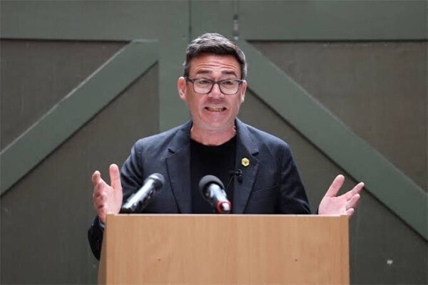 Le futur Premier ministre britanique Andy Burnham soutient le projet de loi sur l’asile malgré la fronde travailliste