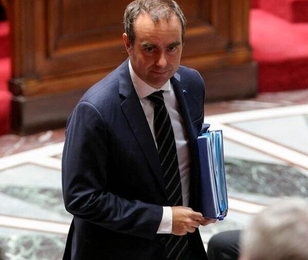Le gouvernement prépare un plan de soutien à la parentalité pour la rentrée