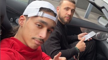 يُحاكم كل من ناروتو وسافين، وهما من أشهر مقدمي البث المباشر، في نيس بتهمة العنف ضد جان بورمانوف.