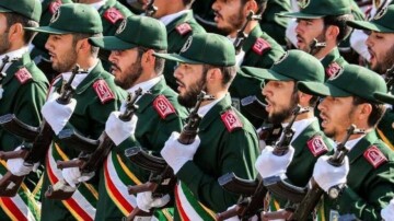Londres classe les Gardiens de la révolution iraniens comme organisation terroriste