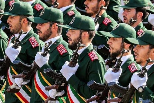 Londres classe les Gardiens de la révolution iraniens comme organisation terroriste