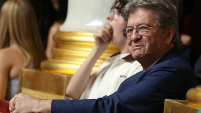 Mélenchon veut éliminer le RN dès le premier tour de la présidentielle 2027 Mélenchon veut éliminer le RN dès le premier tour de la présidentielle 2027