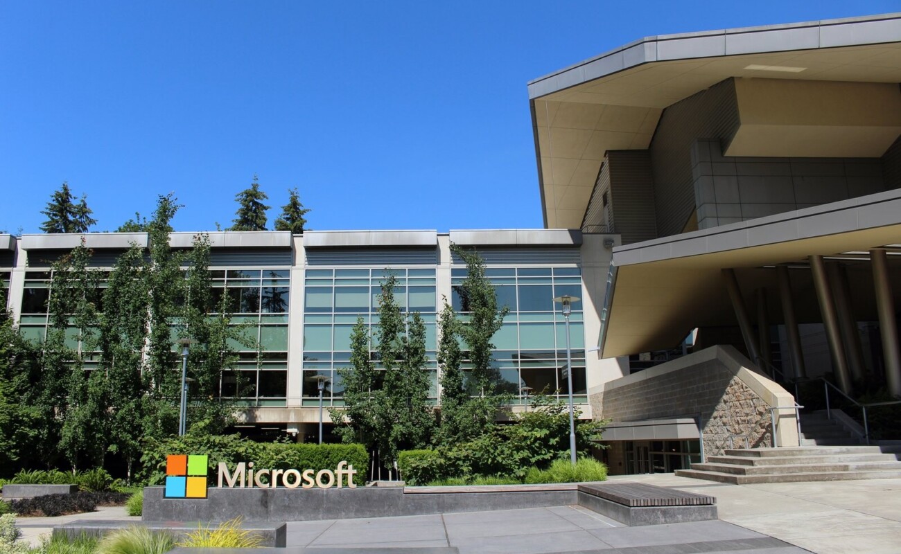 Microsoft taglierà 4.800 posti di lavoro, principalmente nel settore Xbox.
