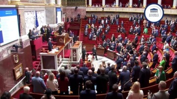 Motion de censure écologiste rejetée : la gauche divisée à l'Assemblée