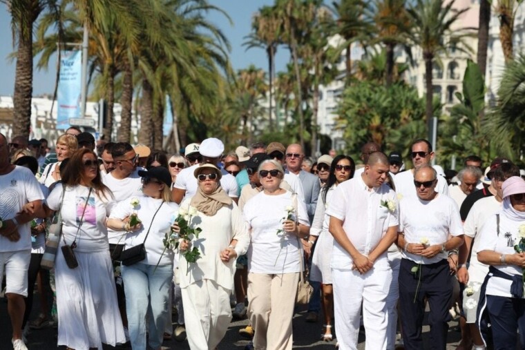 Nice commémore les dix ans de l’attentat du 14-Juillet avec une marche blanche