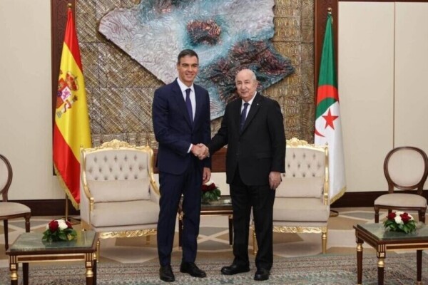 Pedro Sanchez à Alger pour tourner la page de quatre ans de tensions diplomatiques entre l'Algérie et l'Espagne
