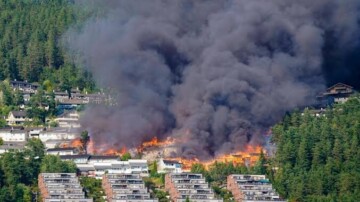 Plus de cent maisons détruites par un incendie en Norvège