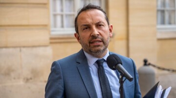 Sébastien Chenu du RN veut un référendum sur le port du voile