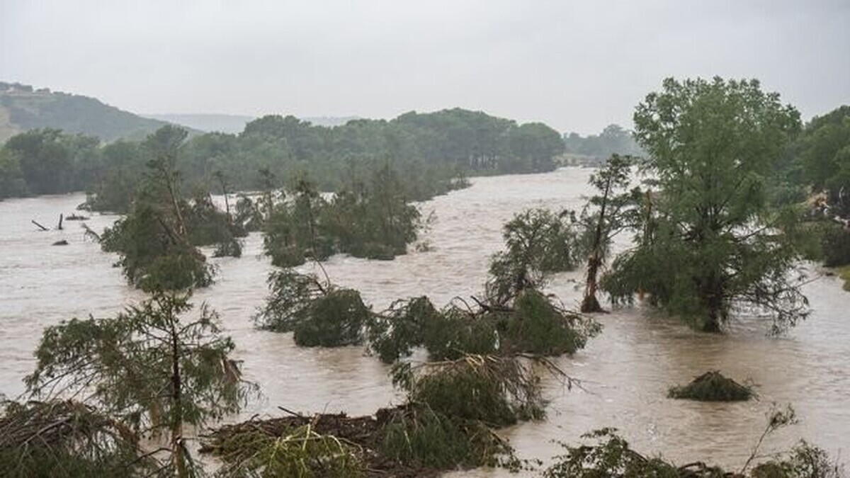 Texas : une fillette hélitreuillée lors des inondations dans le comté d’Uvalde