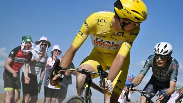 Tour de France : la 9e étape raccourcie de 30 km à cause de la canicule — Tour de France : la 9e étape raccourcie de 30 km à cause de la canicule