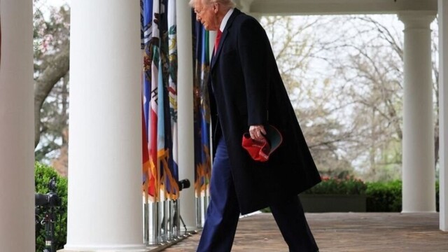Une juge fédérale annule l’accord Trump-IRS et sanctionne ses avocats