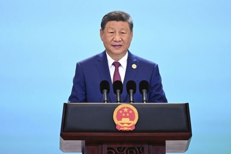 Xi Jinping appelle à coopérer sur l’IA à l’ouverture du sommet de Shanghai