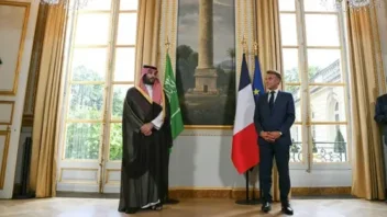 Mohammed ben Salmane à Paris : ce qu’il faut retenir d’une visite aux milliards d’euros et 21 accords bilatéraux