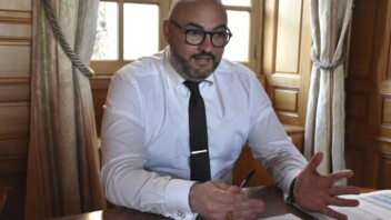 Montargis : le maire RN Côme Dunis démissionne quelques mois après son élection