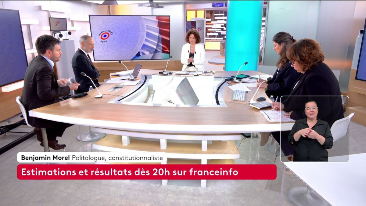 Franceinfo supprime le maquillage pour ses invités dès lundi : la CGT dénonce une nouvelle mesure d’économie