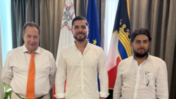 À Malte, Alex Borg reçoit Michel Taube et Radouan Kourak au siège du PN