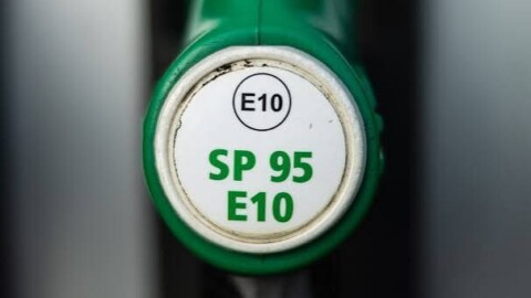 Carburants : le SP95-E10 repasse sous la barre des deux euros