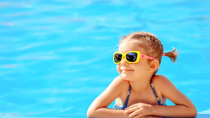 Chlore et peau : quels effets après une baignade en piscine ?