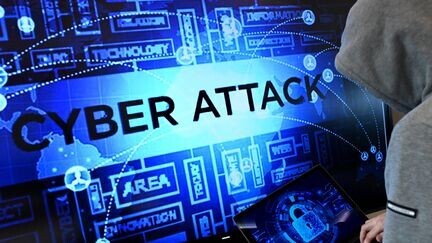 Cyberattaques amplifiées par l’IA : plus de 100 entreprises réclament une réponse mondiale