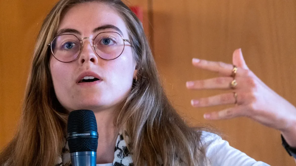 « Divorce alpin » : les accusations d’Emma Fourreau provoquent une polémique