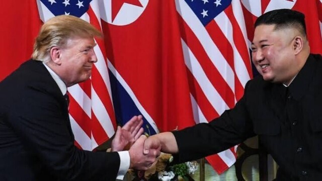 Donald Trump réduit les exercices militaires avec Séoul pour ménager Kim Jong-un — photo