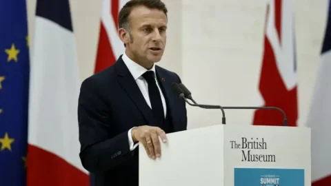 Emmanuel Macron inaugurera l’exposition de la tapisserie de Bayeux au British Museum de Londres
